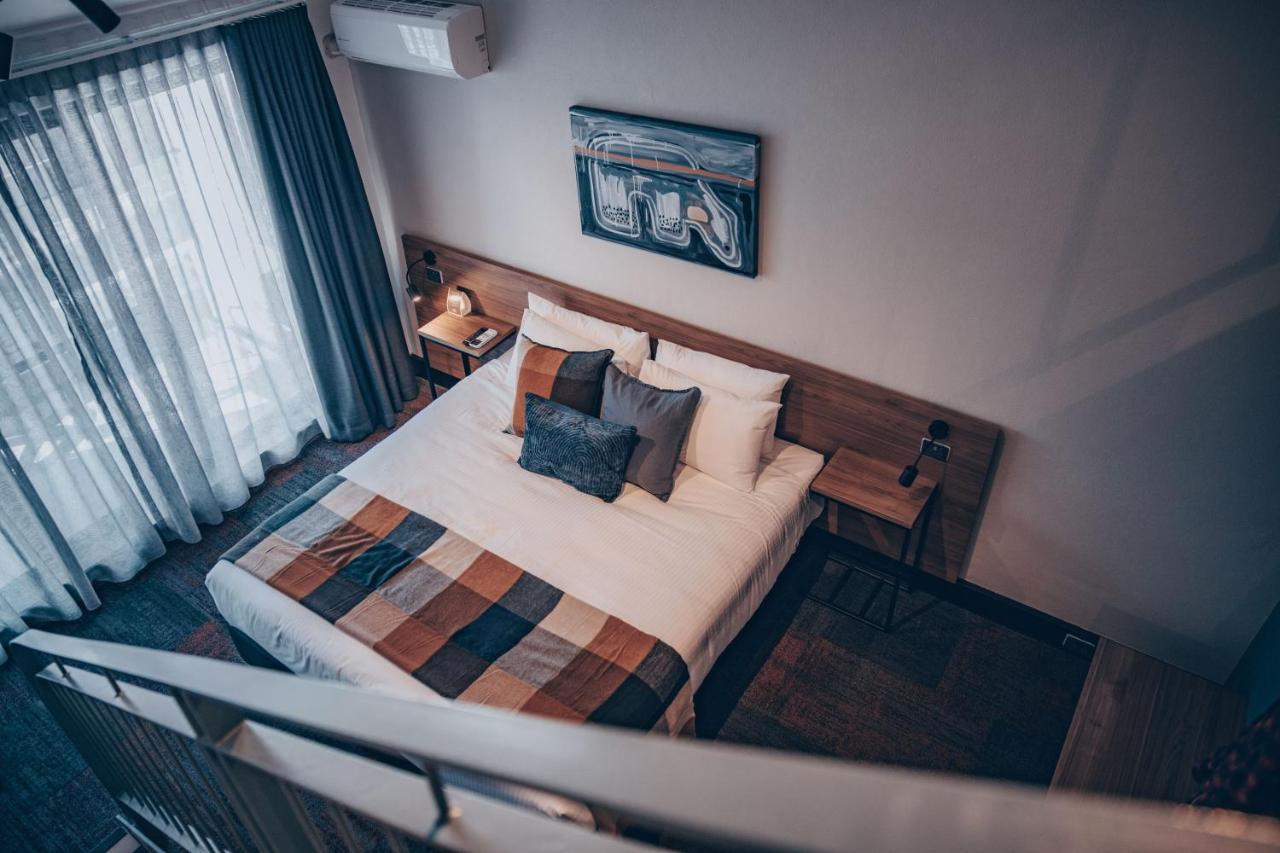 Banjo Paterson Inn Джиндабайн Екстериор снимка