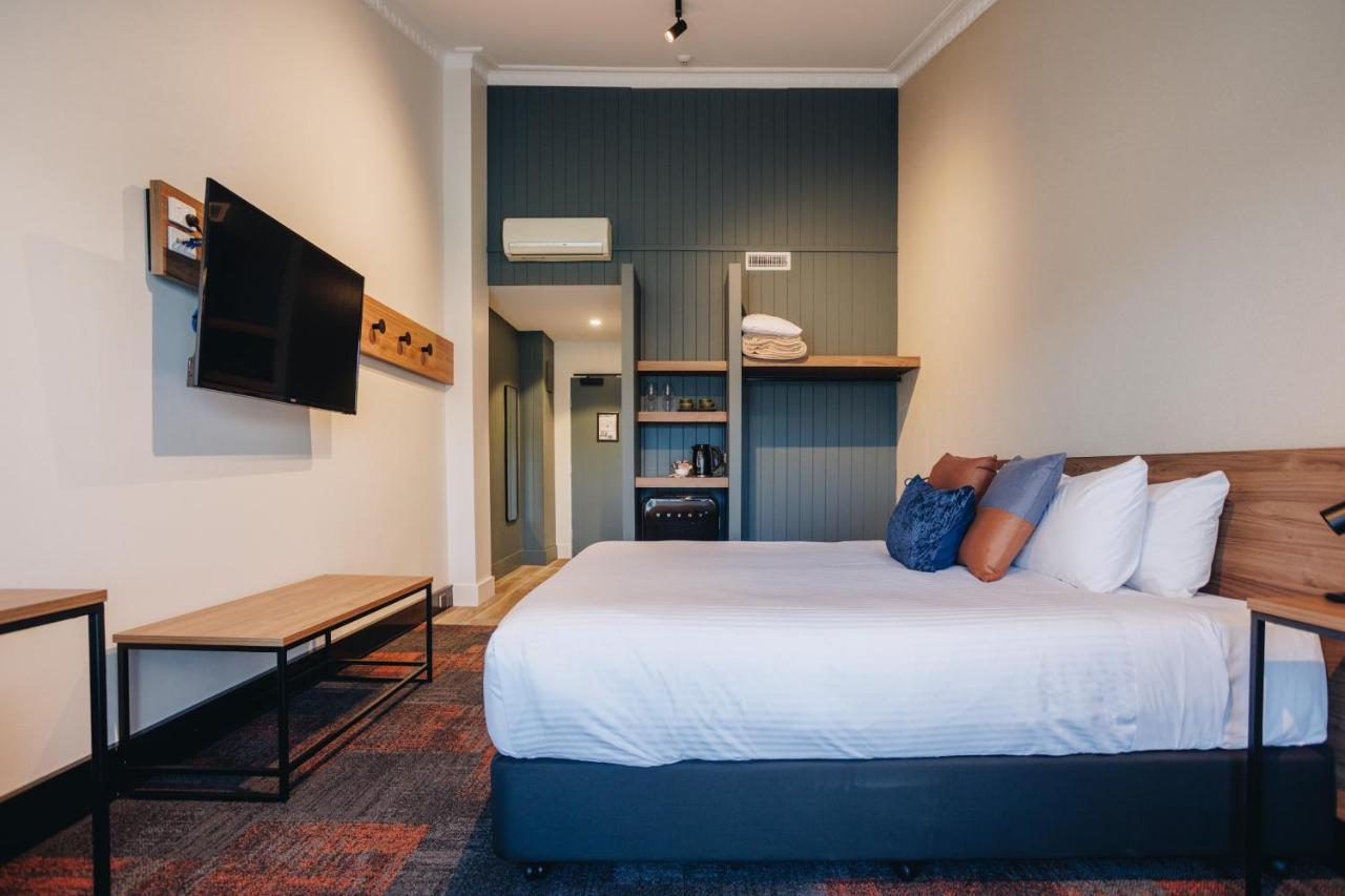 Banjo Paterson Inn Джиндабайн Екстериор снимка