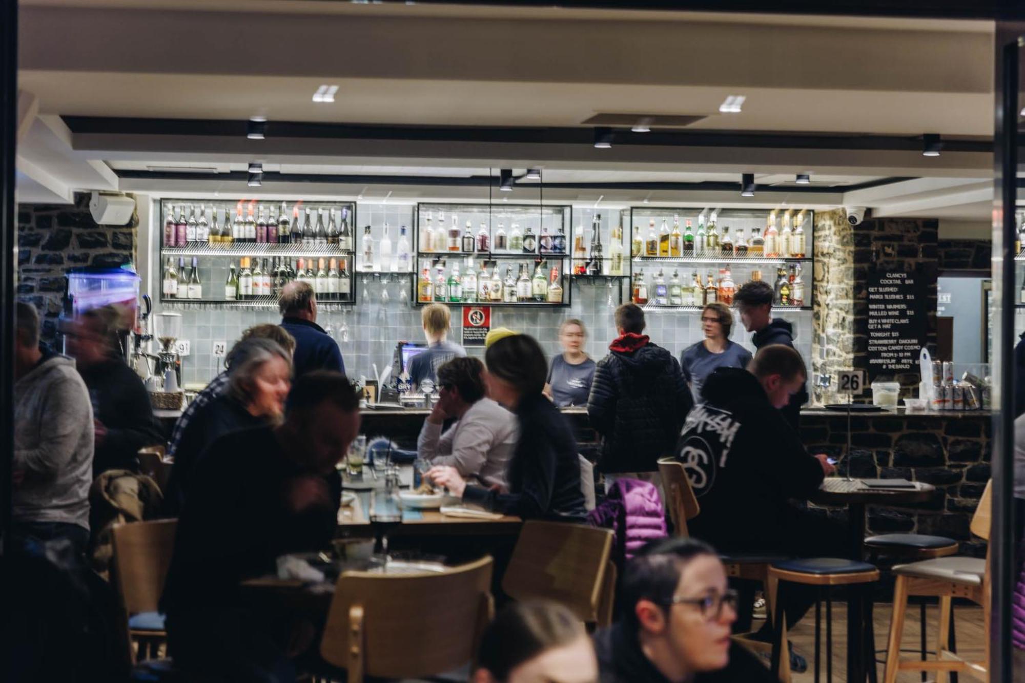 Banjo Paterson Inn Джиндабайн Екстериор снимка